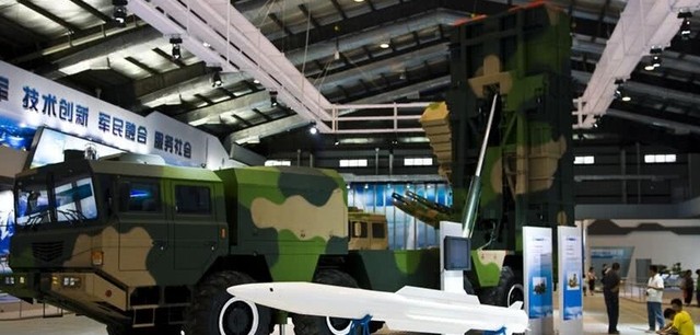 卫士2D火箭炮_中国火箭炮技术_中国火箭炮