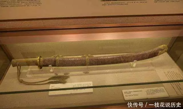 八个字的歌_歌字草书_歌字几画