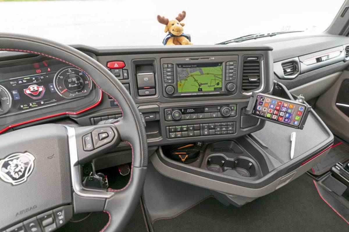 欧洲年度卡车DAF XG+对比斯堪尼亚770S曼恩TGX Individual S奔驰Actros L_斯堪尼亚卡车视频_欧洲卡车设计理念分析中国卡车发展历程