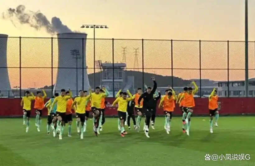 国足世预赛泰国队比赛分析_中国足球世预赛首战国足扬科维奇_中国vs泰国