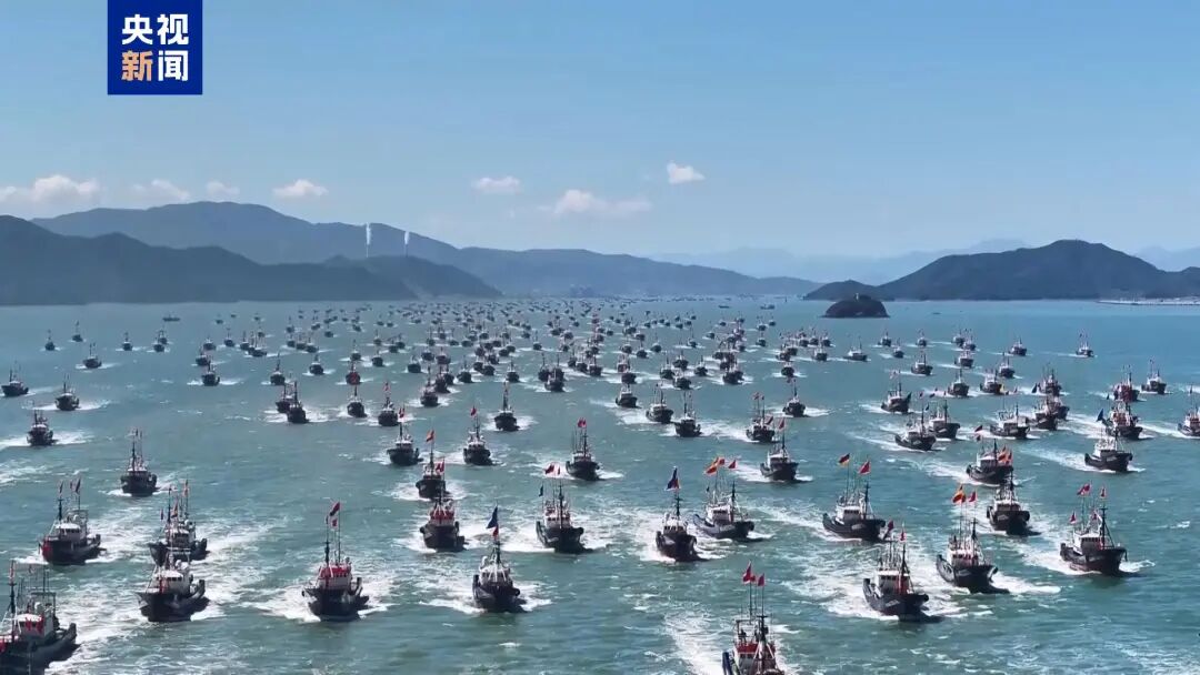 船上的必备救生设备是什么_商渔船避碰攻略_东海伏季休渔安全知识