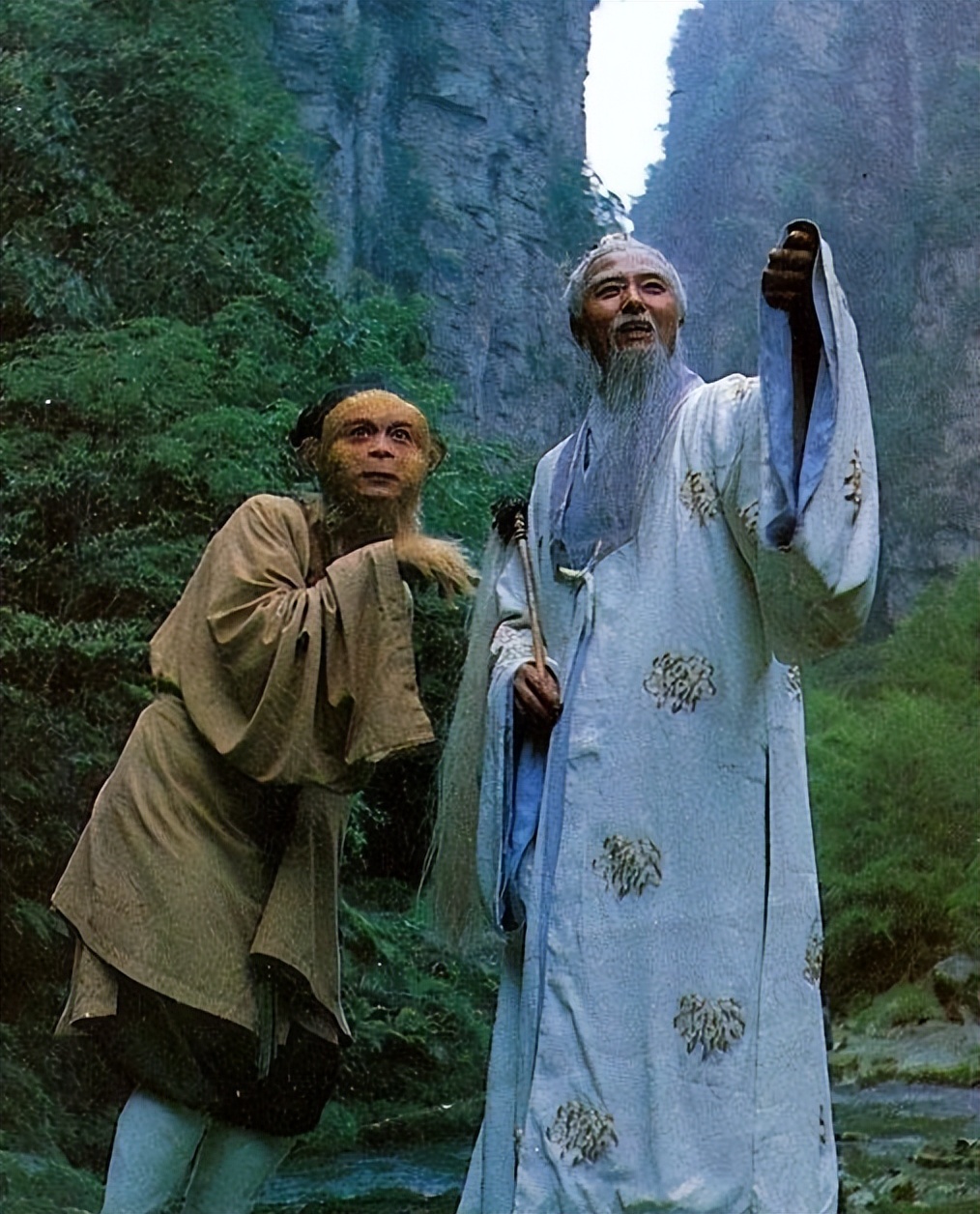 张纪中版西游记菩提祖师造型争议_西游记张纪中版七仙女_86版西游记菩提祖师形象