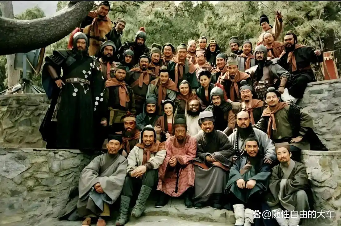 水浒传梁山好汉武功排名_水浒传武力排名 卢俊义VS关胜 林冲张清谁更强