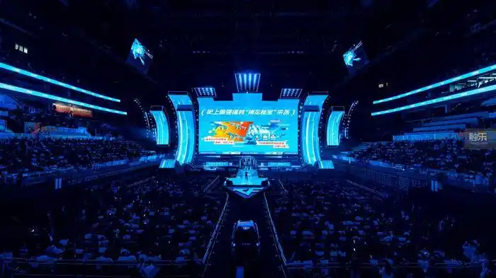 穿越火线新品发布《穿越火线：虹》实机视频_wcg2025穿越火线_2025穿越火线IP嘉年华 深圳举办