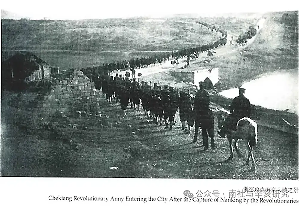开枪英文怎么写_开枪用英文怎么说_开枪用英语