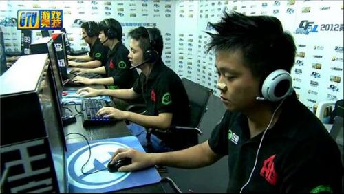 穿越火线an94超新星_KtwoAN94CFPL表现_AN94游戏枪械性能