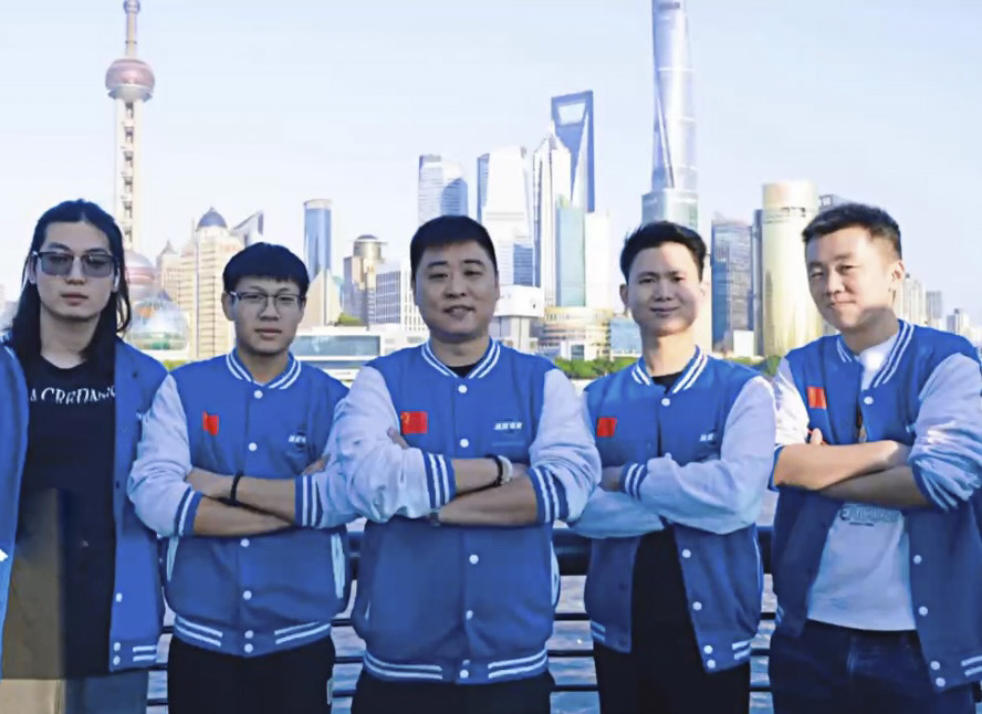 穿越火线比赛2025_穿越火线百城联赛老兵 36岁电竞选手 何强电竞黄埔军校