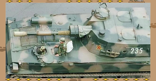 高炮图片_中国陆军四管25mm自行高炮性能分析_四管25mm自行高炮发展历程