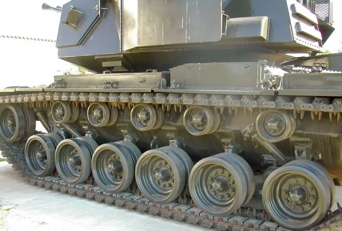 自行高炮价格分析_高炮图片_猎豹自行高炮价格