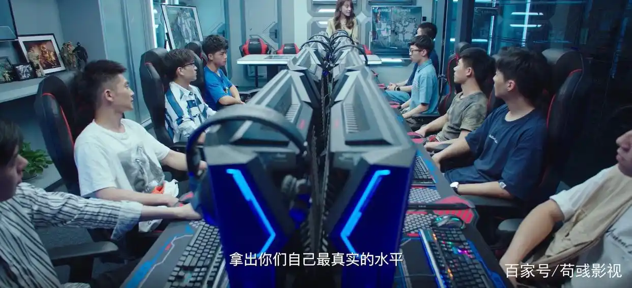 火线真人穿越版手游下载_真人穿越火线电影_穿越火线真人版