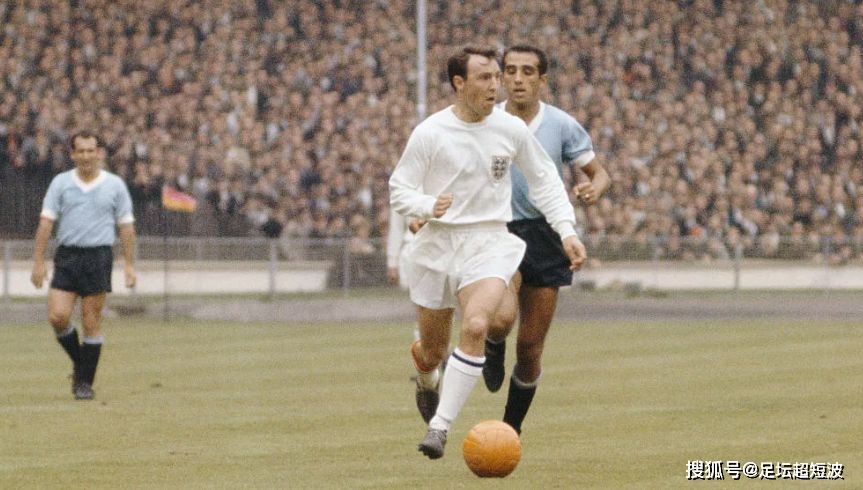 英国足球名人堂球员_足球明星排名世界前十_英国足球历史最佳球员