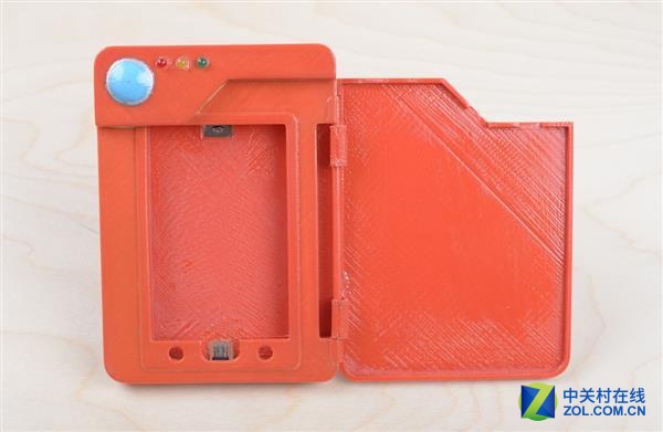 精灵球充电宝3D模型下载_口袋妖怪3d 精灵球怎么获得_3D打印精灵宝可梦充电套装