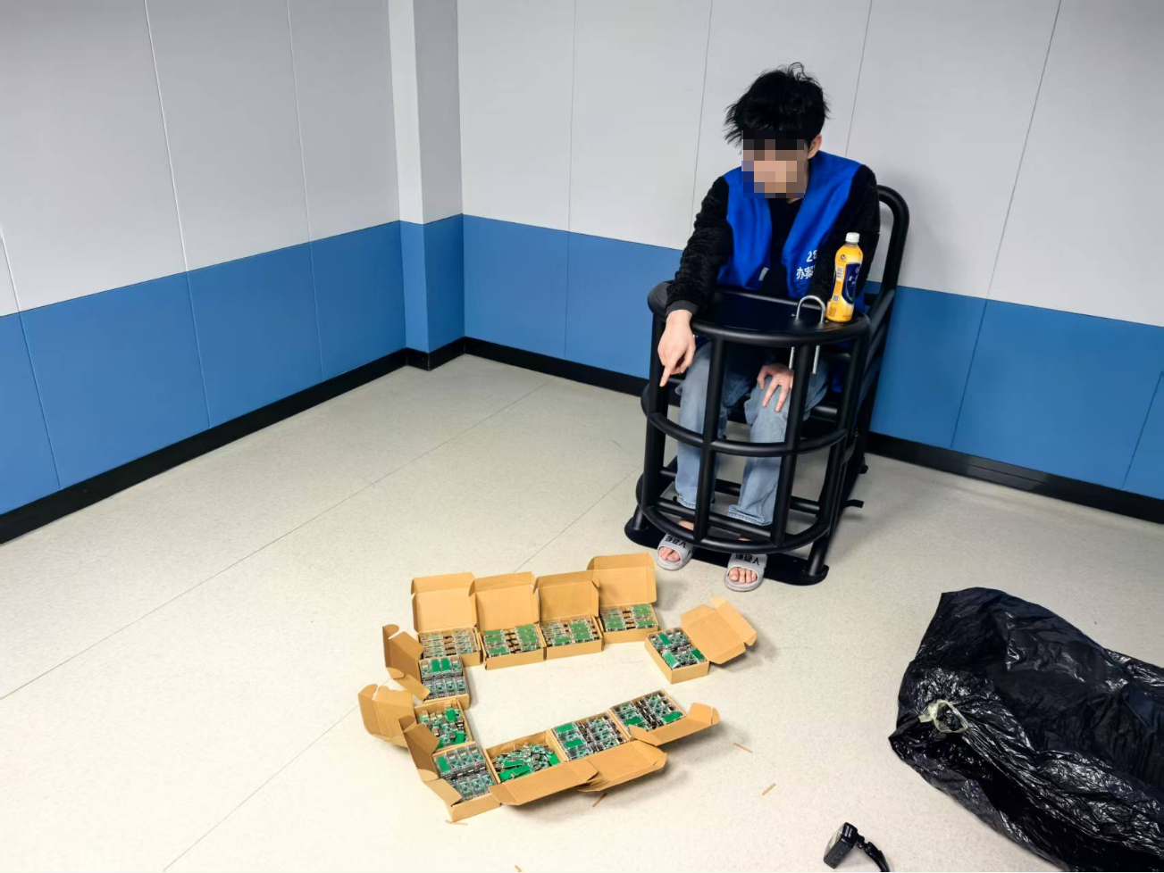 15人被捕，涉案700万！又一外挂案侦破！