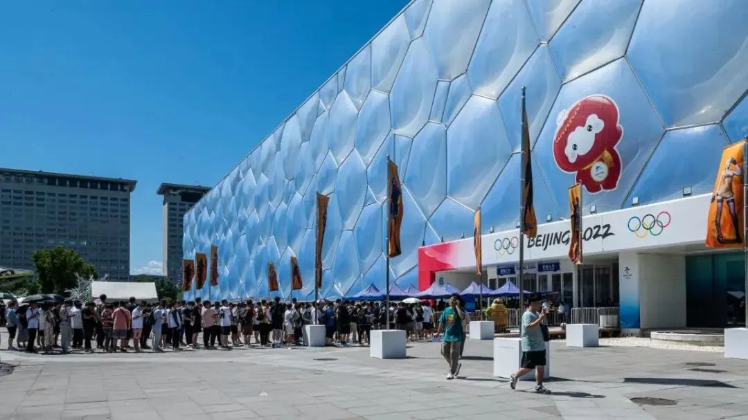 穿越火线挑战新图_穿越火线十五周年庆典_谢霆锋代言回归