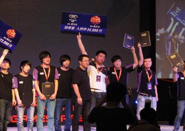 两届TGA冠军 CF赛场他比马哲70的资格还老