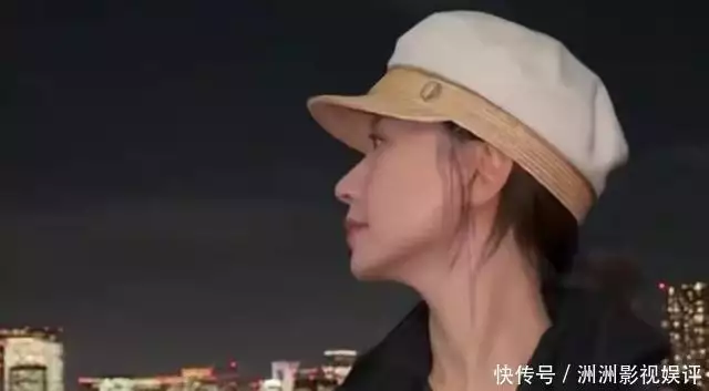 28岁辞职央视主持人，39岁全家移居日本，如今43岁的她后悔了吗