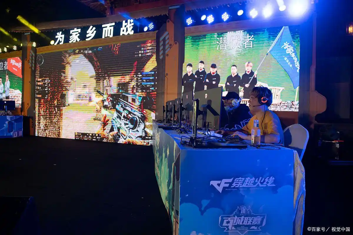 穿越火线拼多多免费大礼包_英雄自选卡防弹头盔防化服点券_穿越火线大礼包领取