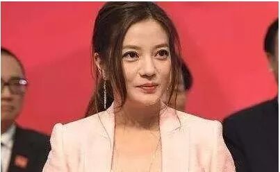 实不相瞒：下巴 “长沟” 是吉还是凶，奇准无比! 百发百中