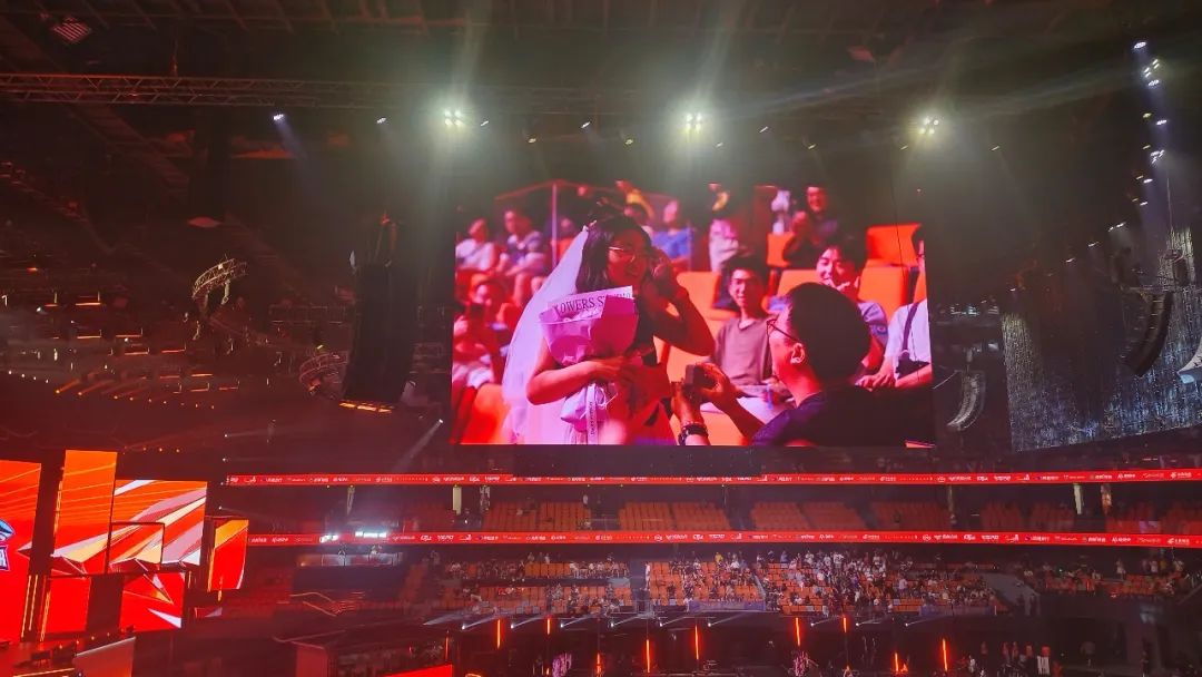 CF老兵 见证FPS游戏十六年发展历程_穿越火线16周年嘉年华 西安_穿越火线挑战模式小游戏