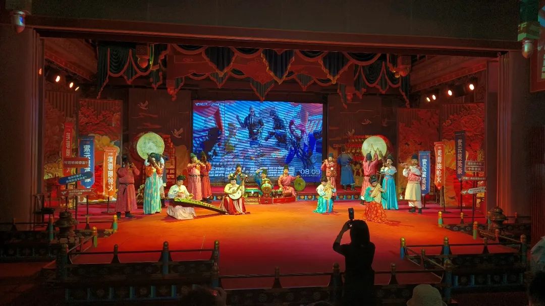 穿越火线16周年嘉年华 西安_穿越火线挑战模式小游戏_CF老兵 见证FPS游戏十六年发展历程