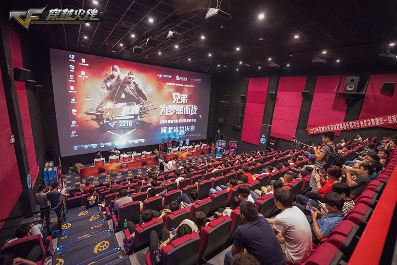 穿越火线美女_火线穿越女角色_穿越火线之美女