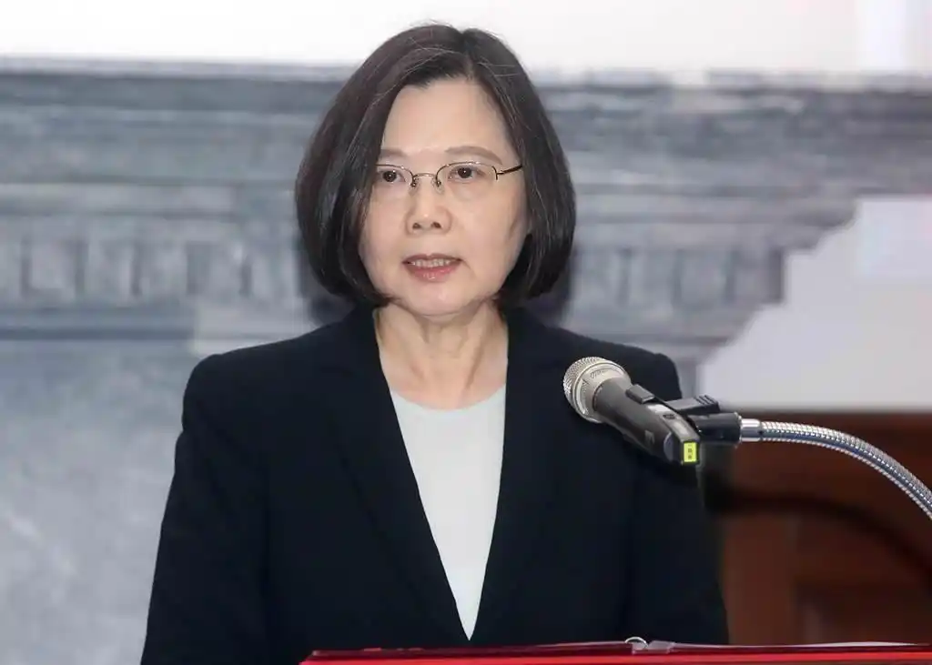 一再下滑！蔡英文最新民调出炉，两大群体对她最不满意