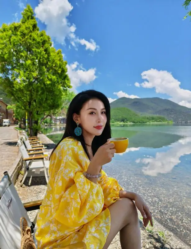 天龙八部贾青洗澡_贾青 演艺生涯 跌宕起伏