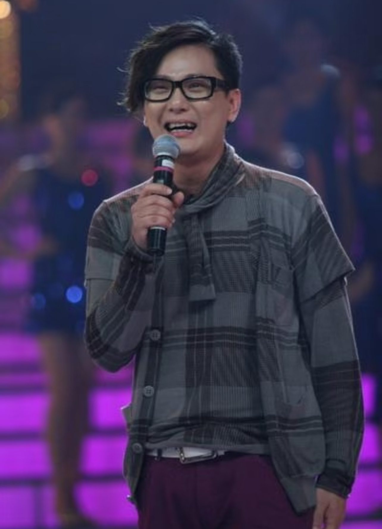被十八线嘉宾嘲过气，"情歌王子"张信哲，透露57岁至今不娶的原因