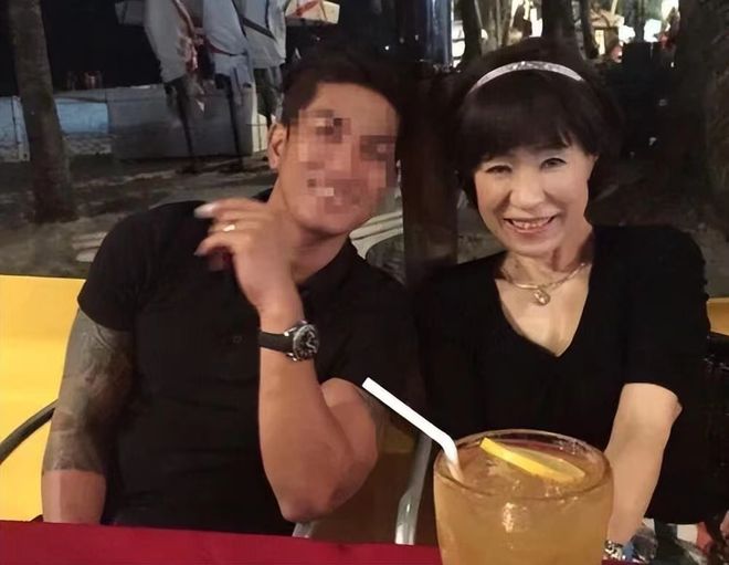 62岁日本小姐姐_老男人日小女人图片_日本小姐姐精神状态