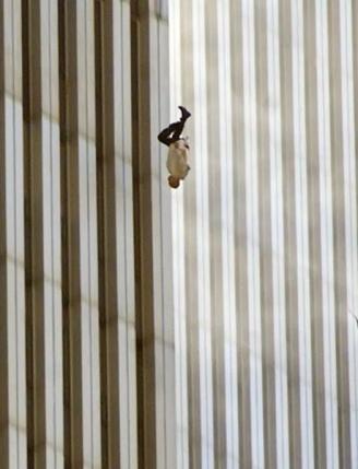 被厄运击中的2977名普通人 | “9·11”二十周年